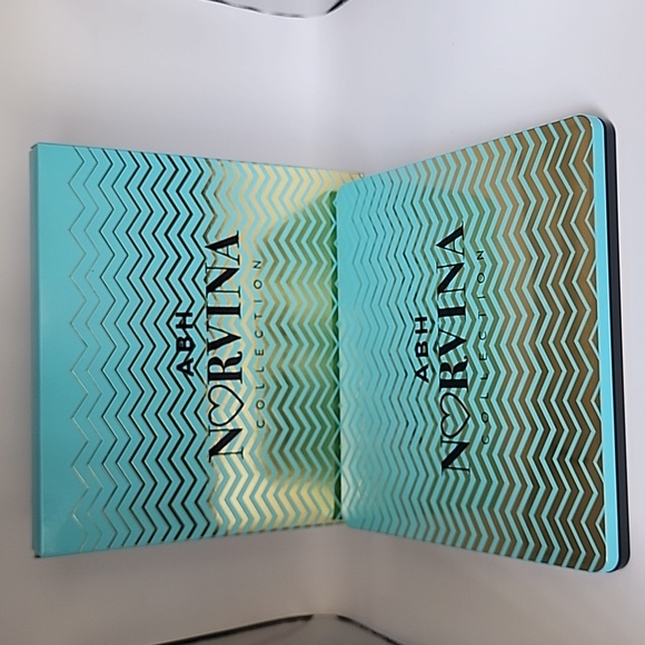 Anastasia Beverly Hills Volume 2 Palette - Picture 8 of 16